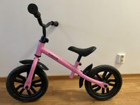 Stiga runracer ( Springcykel) + Cykelhjälm barn nakamura s/