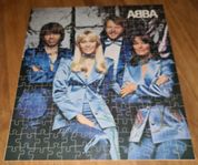 Abba samling skivor posters böcker mm