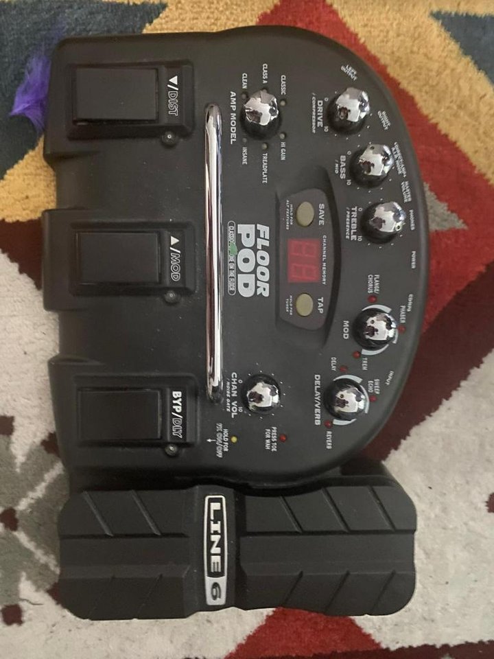 Line 6 Floor POD Guitar Preamp