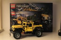 LEGO Technic Jeep Wrangler 42122