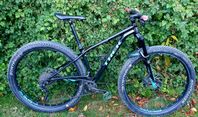 Mountainbike Trek Stache 5  Shimano XT, 29 tum, singelklinga