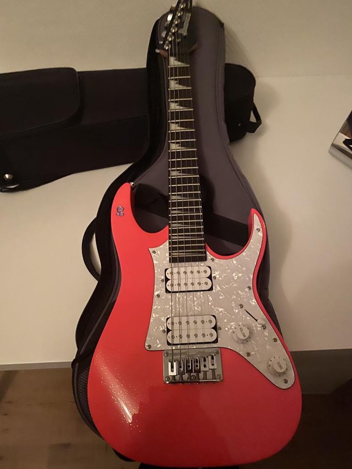 Ibanez mikro barn elgitarr