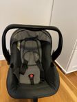 Britax Römer babyskydd med bas