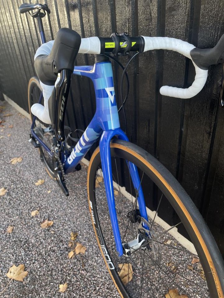 Giant TCR SL, L/58