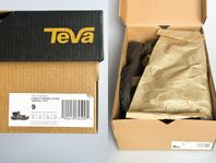 Helt oanvända: Teva herrsandaler (Universal Leather stl.42)