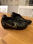 Fotbollsskor Nike Mercurial 36.5 