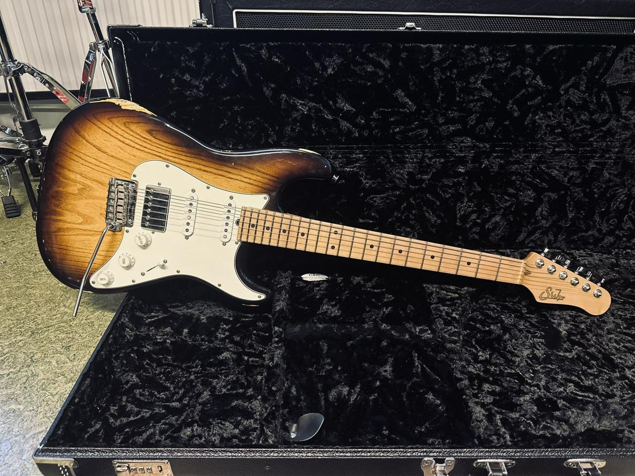 Suhr classic antique custom