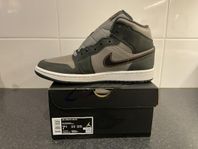 Nike air Jordan 1 mid 