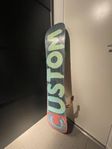 Burton custom snowboard ( 145 cm )