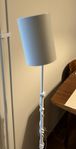 IKEA lampa vit Nymåne läslampa golvlampa