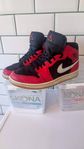 Nike Air Jordan 1 'Christmas' Black Red White