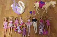 Stort Barbie-paket.Dockor, kläder, möbler, häst,accessoar