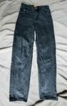 Jättefina jeans 152 Gina Tricot