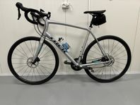 Trek Domane ALR 4, storlek 60cm 