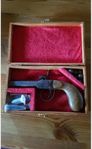 Svartkruts pistol cal.44 i schatull licensfritt 1800tal