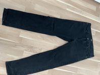 Lee svarta jeans, storlek W32 L32