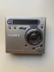 SONY WALKMAN MINIDISC PLAYER MZ-R700