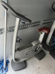 2st Technogym Motionscyklar - 500 Upright