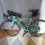 Bianchi cykel med tillbehör 