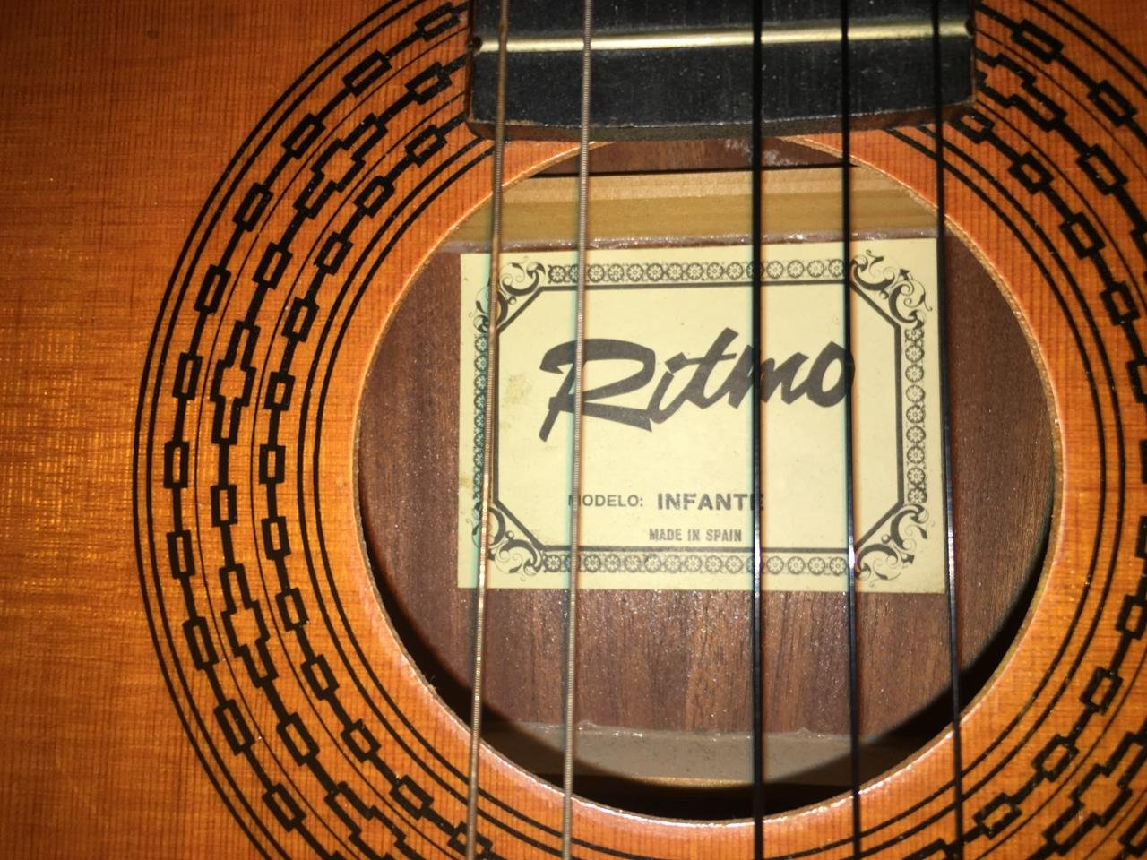 Hondo H308 Classical Guitar