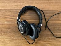 Audio Technica ATH M50X - studiohörlurar