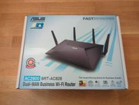 Asus BRT-AC828 router unik och i mycket bra skick komplett!