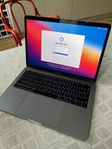 Macbook pro 13" 2017 8gb i5 128 gb