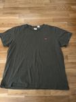 Levis t shirt L