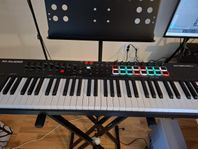 Midikeyboard.  M-Audio Oxygen Pro 61 - Hämtas i Mjölby!!