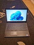 Dell Latitude 5590 15.6" i5-8250U / 16GB RAM / Nytt Batteri