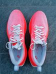 Asics Superblast stl 43,5