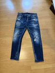 Dsquared 2 jeans storlek 50