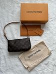 Louis Vuitton Pochette Accessories