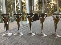 5 Kosta Boda Snapsglas Goldie Devil av Ulrica Hydman Vallien