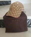 Gucci keps strl xs ebony och pink 4500kr nyskick 