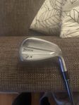 Srixon ZX Utility 4 - stiff 