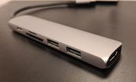 USB-C Multiport Adapter med upp till 6 anslutningar 