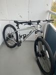 FUJI MTB cyckel 