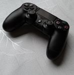 PS4 Dualshock  4 Wireless Jet Black controller 