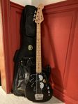 Squier by Fender BRONCO BASS Badtz Maru Limited edition 2007