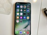 iPhone 11 PRO Max version iOS 17.6.1 256Gb