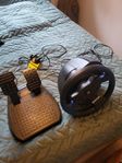 Gamingratt - Thrustmaster 150T + Pedaler