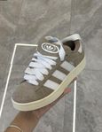 Adidas campus beige, storlek 40. 