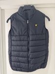 Lyle & Scott väst 12-13år