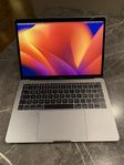 MacBook Pro 13” 2017