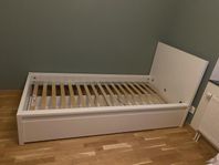 malm säng 90 från Ikea 