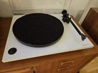 Rega RP1 skivspelare