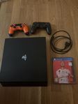 PlayStation 4 pro 1TB, 2st kontoroller och ett spel