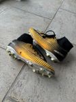 Nike Mercurial Victory  EU Strl. 32