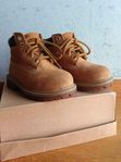 Timberlands barn strl 27